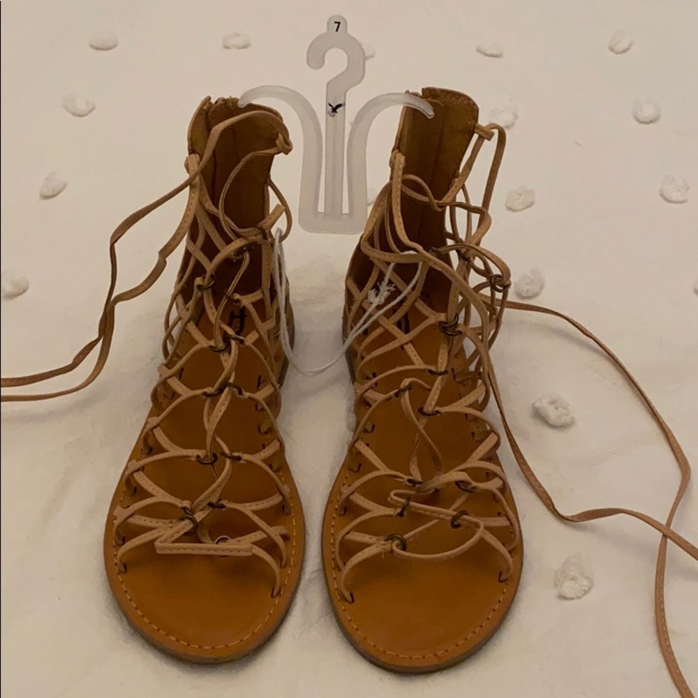 American Eagle Outfitters Sandals - Size 7